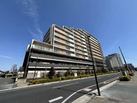 ＦＥＳＴＡ　ＴＯＷＮブライトコート