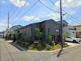 埼玉県草加市長栄２丁目