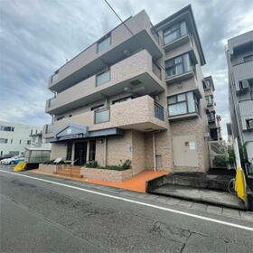 ライオンズマンション岳美　２０４号室