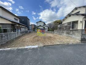 福岡県北九州市小倉南区沼緑町１丁目