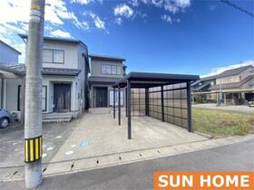 富山県高岡市新寺町