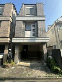 東京都世田谷区南烏山１丁目