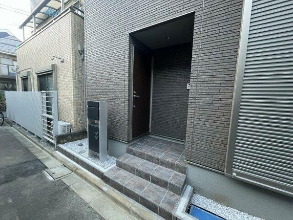 detached 東京都中野区上高田２丁目

地図を見る