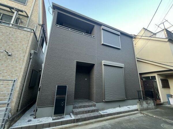 detached 東京都中野区上高田２丁目

地図を見る