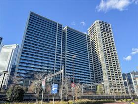 カテリーナ三田タワースイートＥ