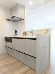 東京都港区芝４丁目