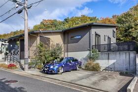 三重県桑名市陽だまりの丘３丁目