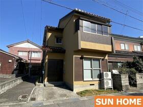 富山県富山市牛島町