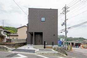 兵庫県西宮市青葉台1丁目