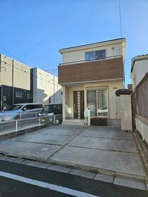 東京都足立区六木２丁目