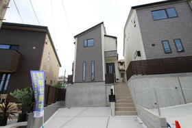 神奈川県横浜市青葉区榎が丘