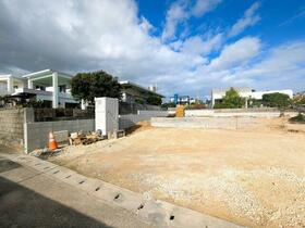 沖縄県島尻郡八重瀬町字港川