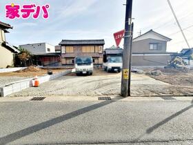 愛知県豊川市小坂井町樫王