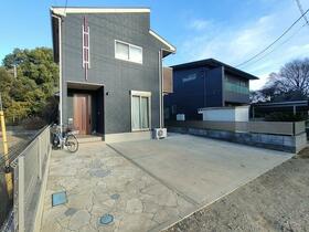 埼玉県上尾市大字戸崎