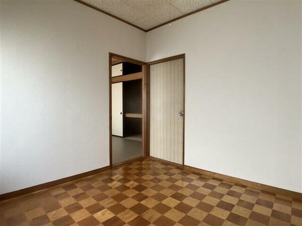 detached 福島県伊達郡国見町大字山崎字小舘脇
山崎の賃貸情報を見る
物件地図