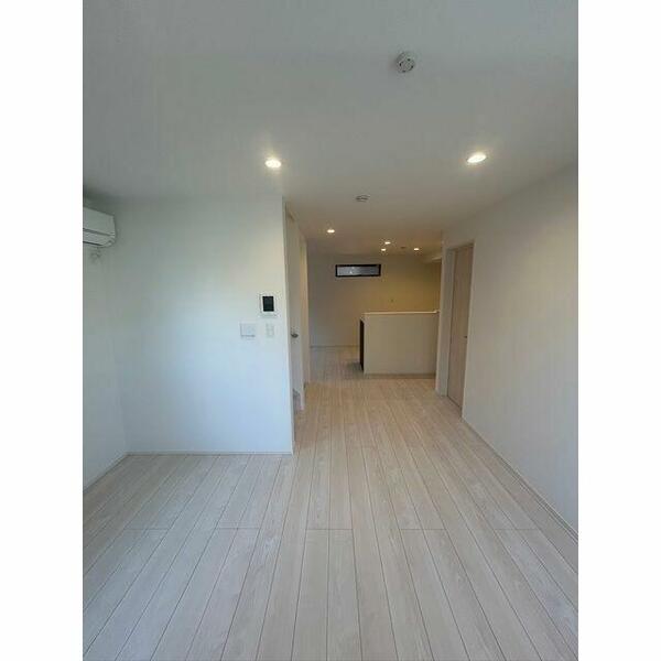 detached 東京都国分寺市高木町２丁目

地図を見る