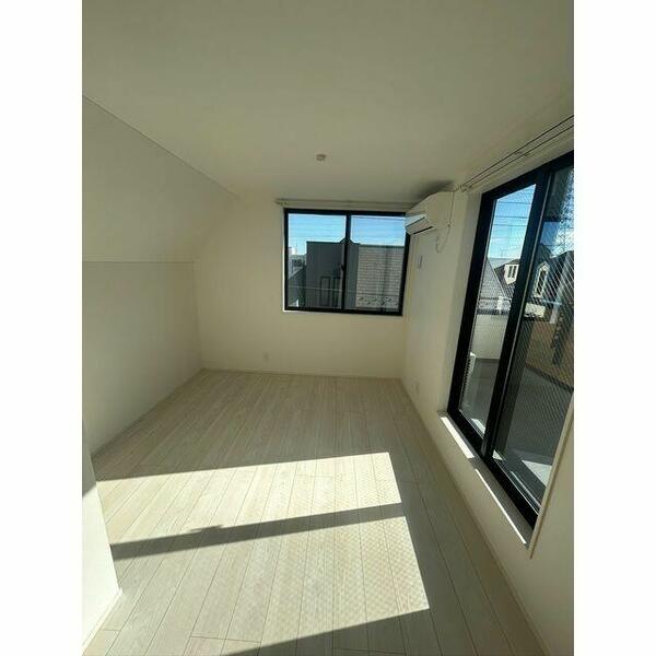 detached 東京都国分寺市高木町２丁目

地図を見る