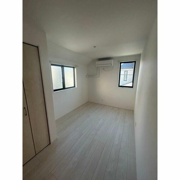 detached 東京都国分寺市高木町２丁目

地図を見る