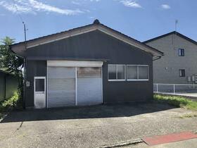 富山県高岡市中川本町