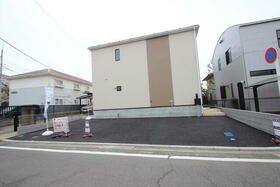 神奈川県横浜市青葉区市ケ尾町