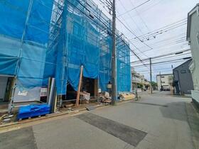 東京都府中市西府町３丁目