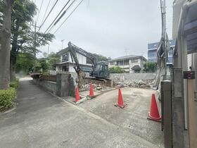 東京都多摩市落合２丁目