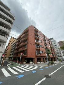 シャンボール新宿御苑前