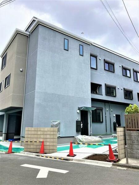 detached 神奈川県川崎市幸区東古市場

地図を見る