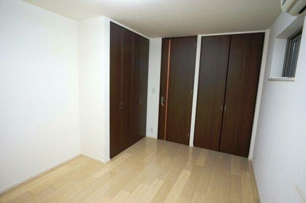 detached 東京都文京区本駒込４丁目

地図を見る