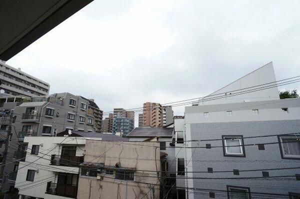 detached 東京都文京区本駒込４丁目

地図を見る