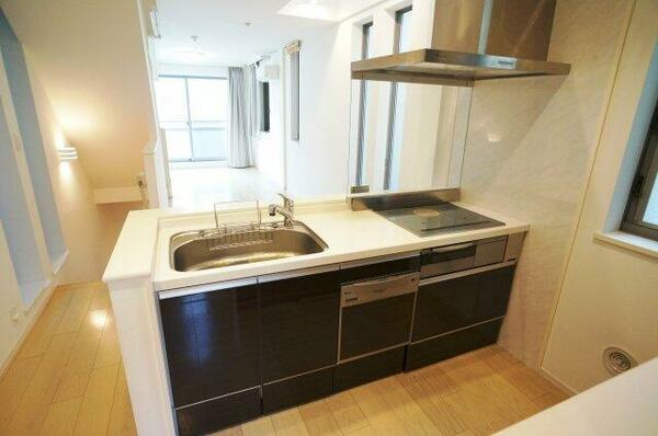 detached 東京都文京区本駒込４丁目

地図を見る