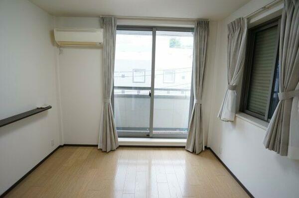 detached 東京都文京区本駒込４丁目

地図を見る