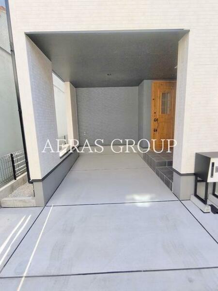 detached 東京都東大和市南街２丁目

地図を見る