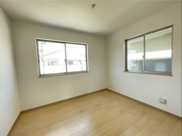 detached 東京都武蔵村山市大南２丁目

地図を見る