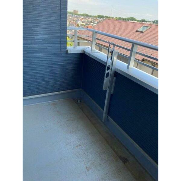 detached 東京都町田市東玉川学園１丁目

地図を見る