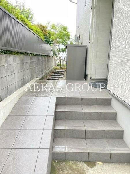 detached 東京都町田市東玉川学園１丁目

地図を見る