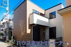 埼玉県さいたま市浦和区上木崎８丁目