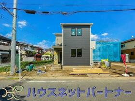 埼玉県吉川市高久１丁目