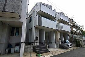 神奈川県横浜市鶴見区下末吉５丁目