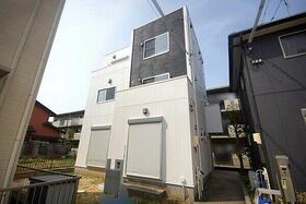 愛知県刈谷市半城土中町３丁目