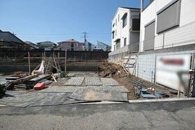 東京都町田市鶴川１丁目