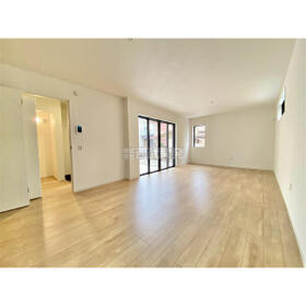 埼玉県所沢市北中３丁目