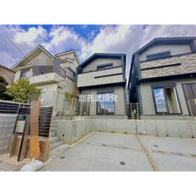 東京都府中市小柳町５丁目