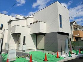 兵庫県西宮市南甲子園２丁目