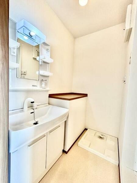 apartment 茨城県つくば市研究学園５丁目５－１３ ファースト・ラフィーネ・学園１Ｆ