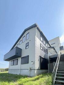 神奈川県藤沢市西富