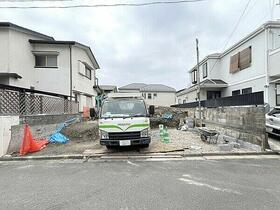 神奈川県横浜市金沢区釜利谷西３丁目
