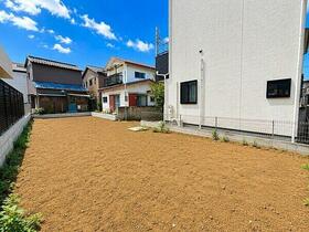 千葉県船橋市本中山１丁目