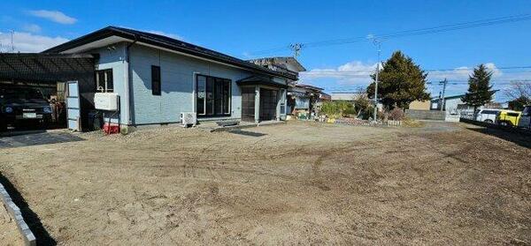 detached 秋田県潟上市天王字二田

地図を見る