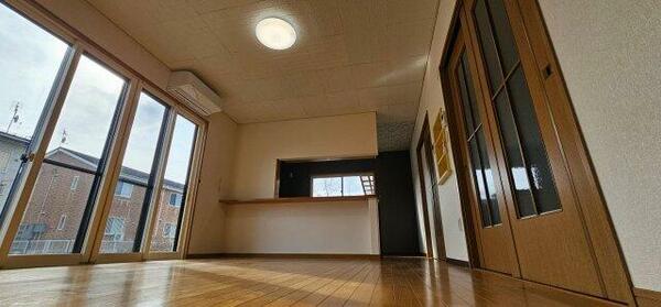 detached 秋田県潟上市天王字二田

地図を見る